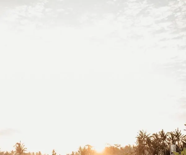 曼德拉德萨酒店 假日公园 苏卡瓦提